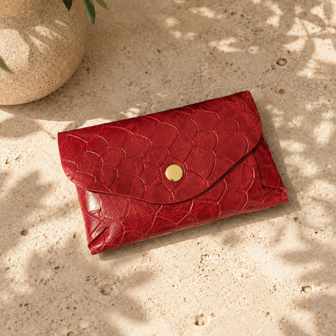 LEATHER CARD HOLDER