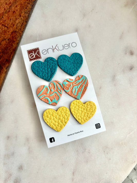 HEART STUD EARRINGS