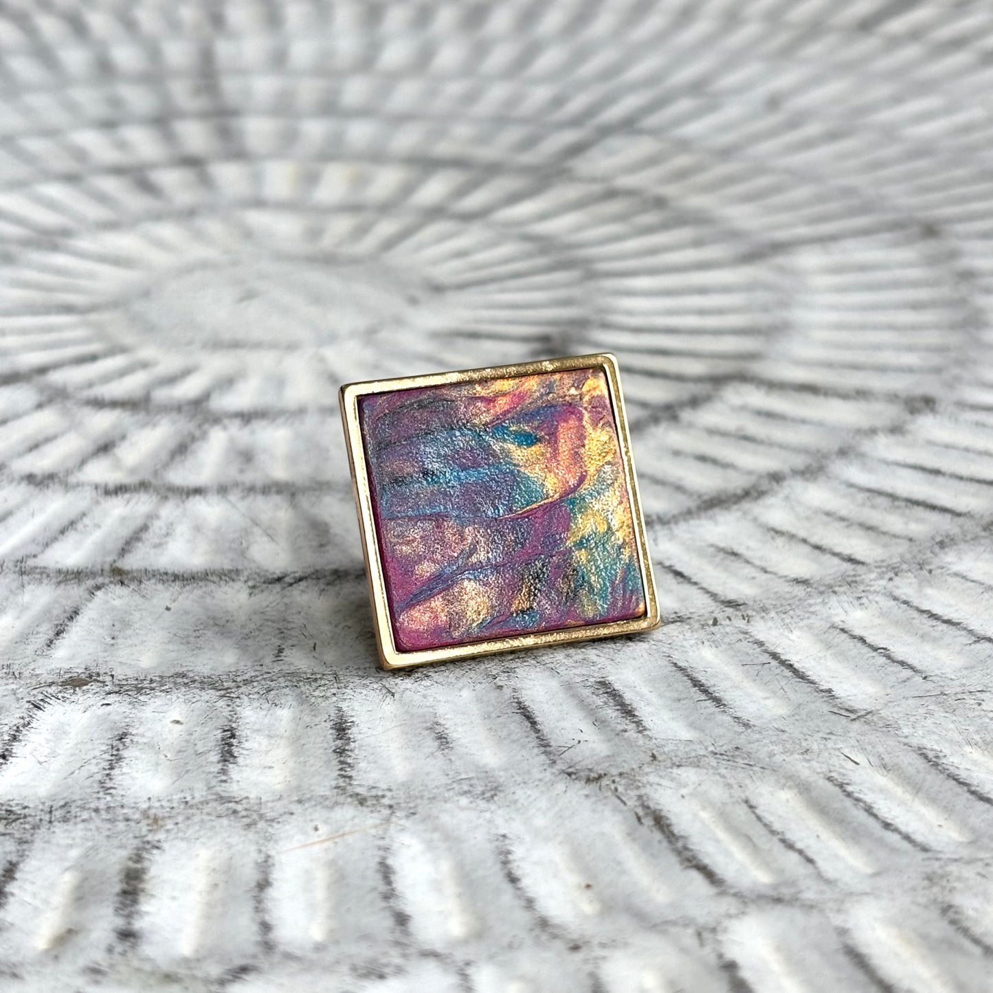 SQUARE LEATHER RING