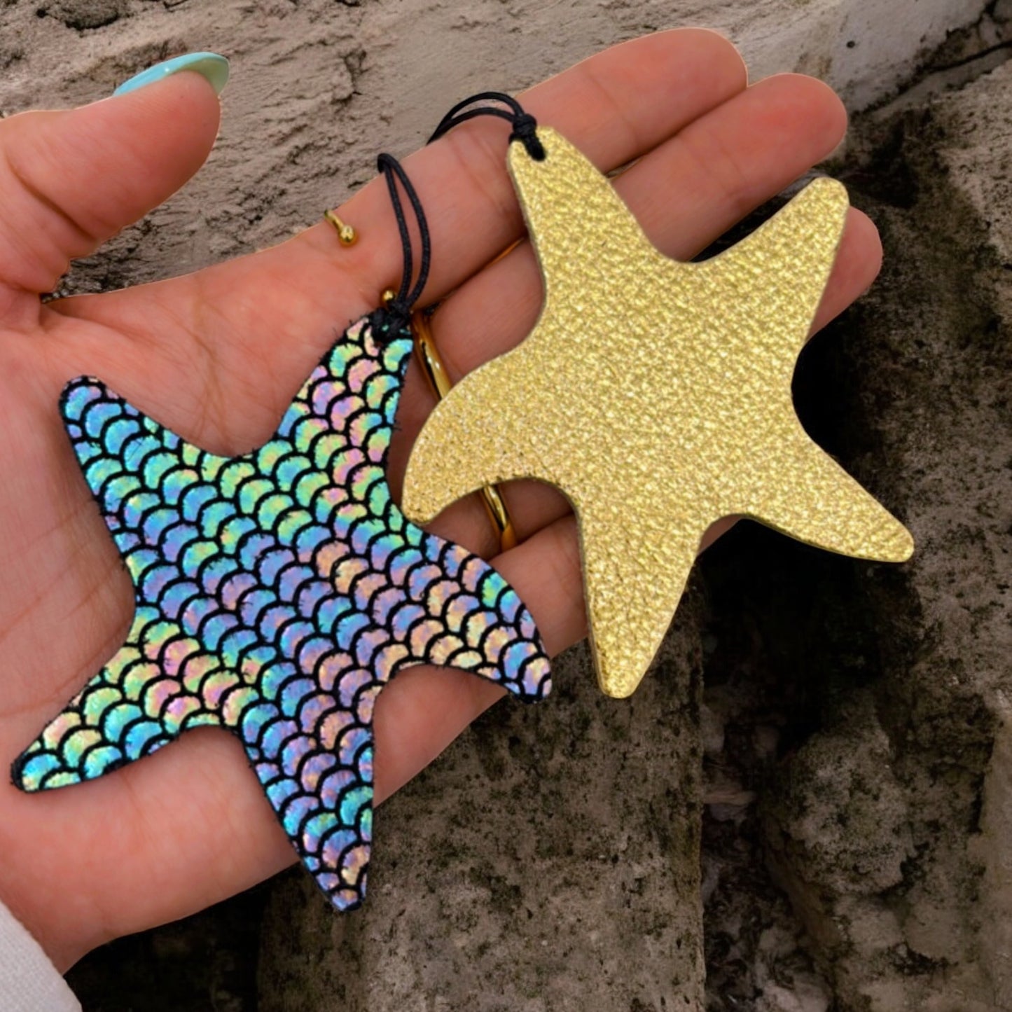 STARFISH NECKLACE