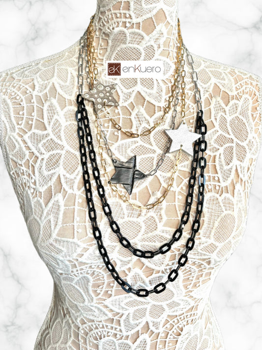 LEATHER STARS NECKLACE