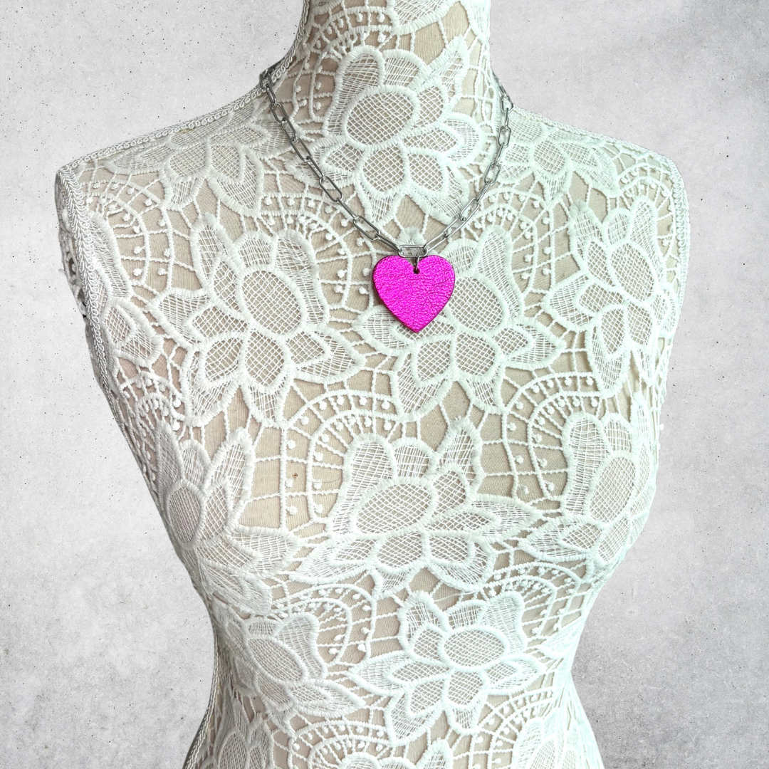 LEATHER HEART NECKLACE