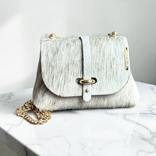 HAIR-ON MINI DAISY BAG