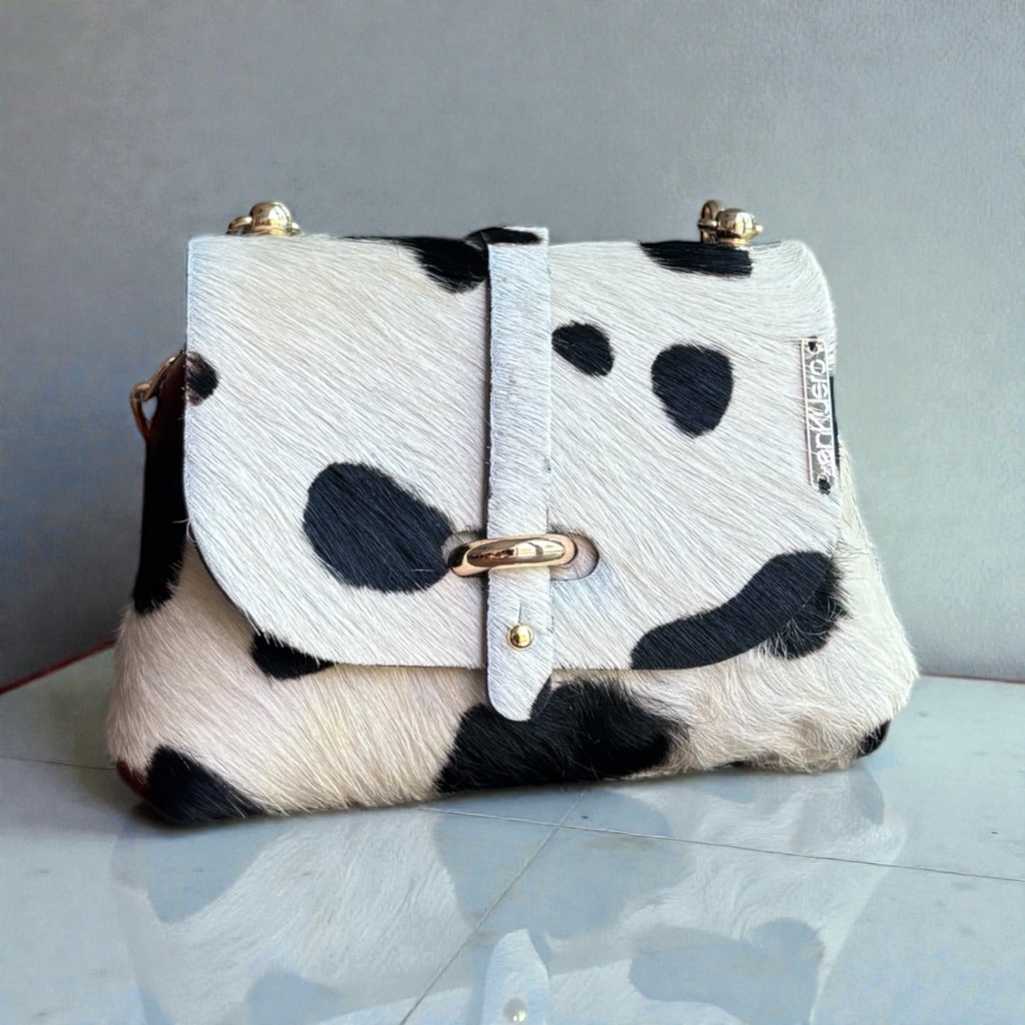 HAIR-ON MINI DAISY BAG