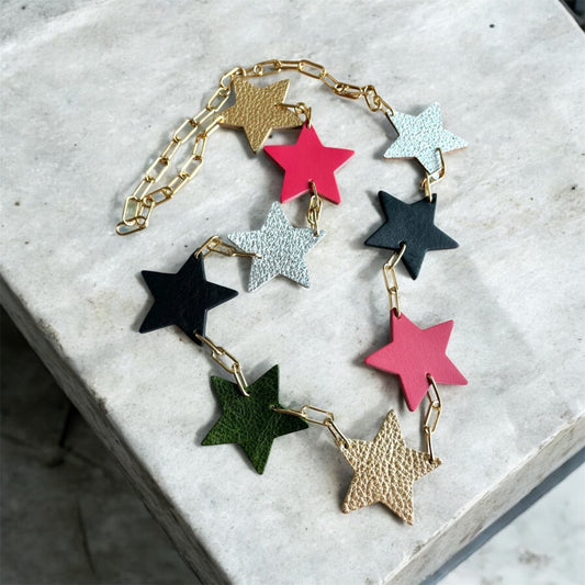 LEATHER STARS NECKLACE