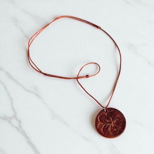 PR NECKLACE