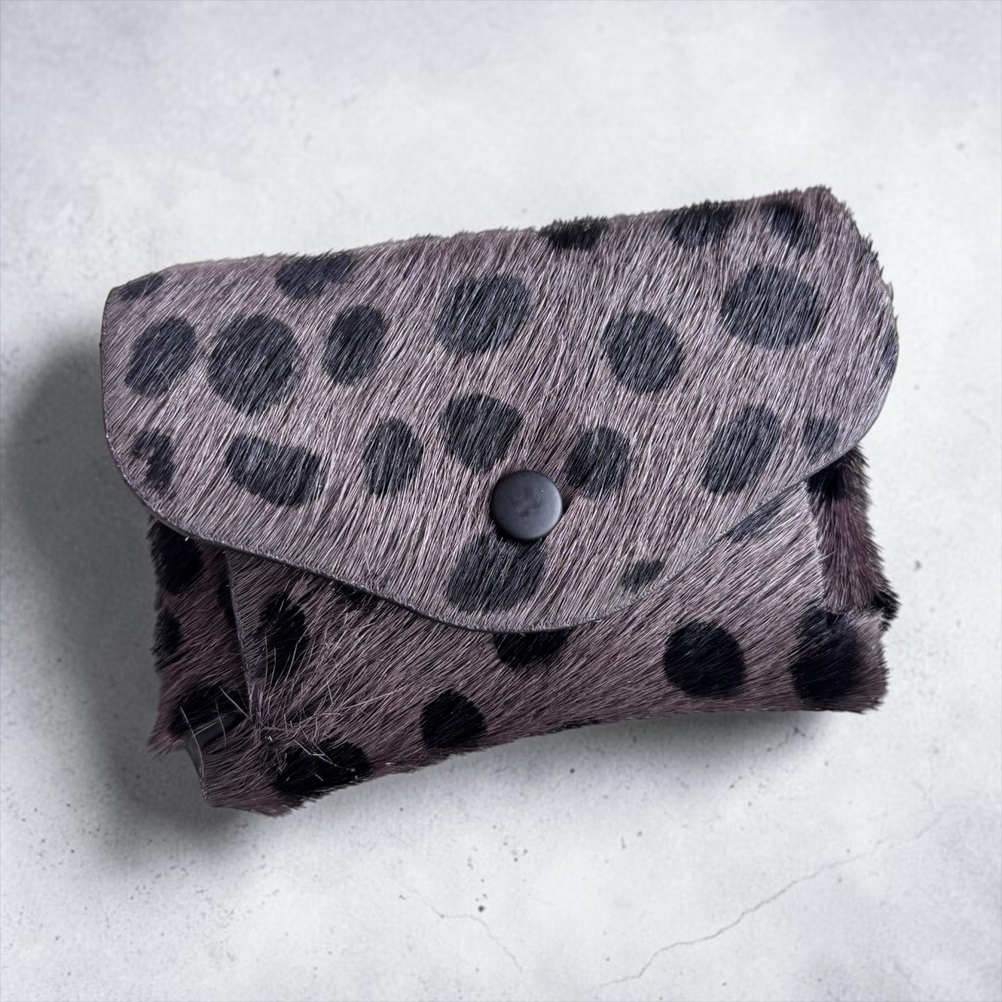 LEATHER CARD HOLDER