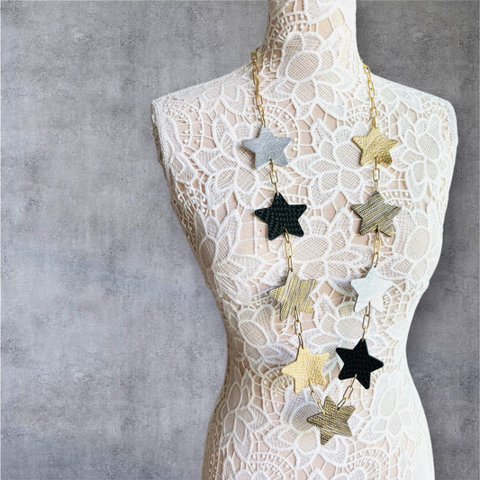 LEATHER STARS NECKLACE