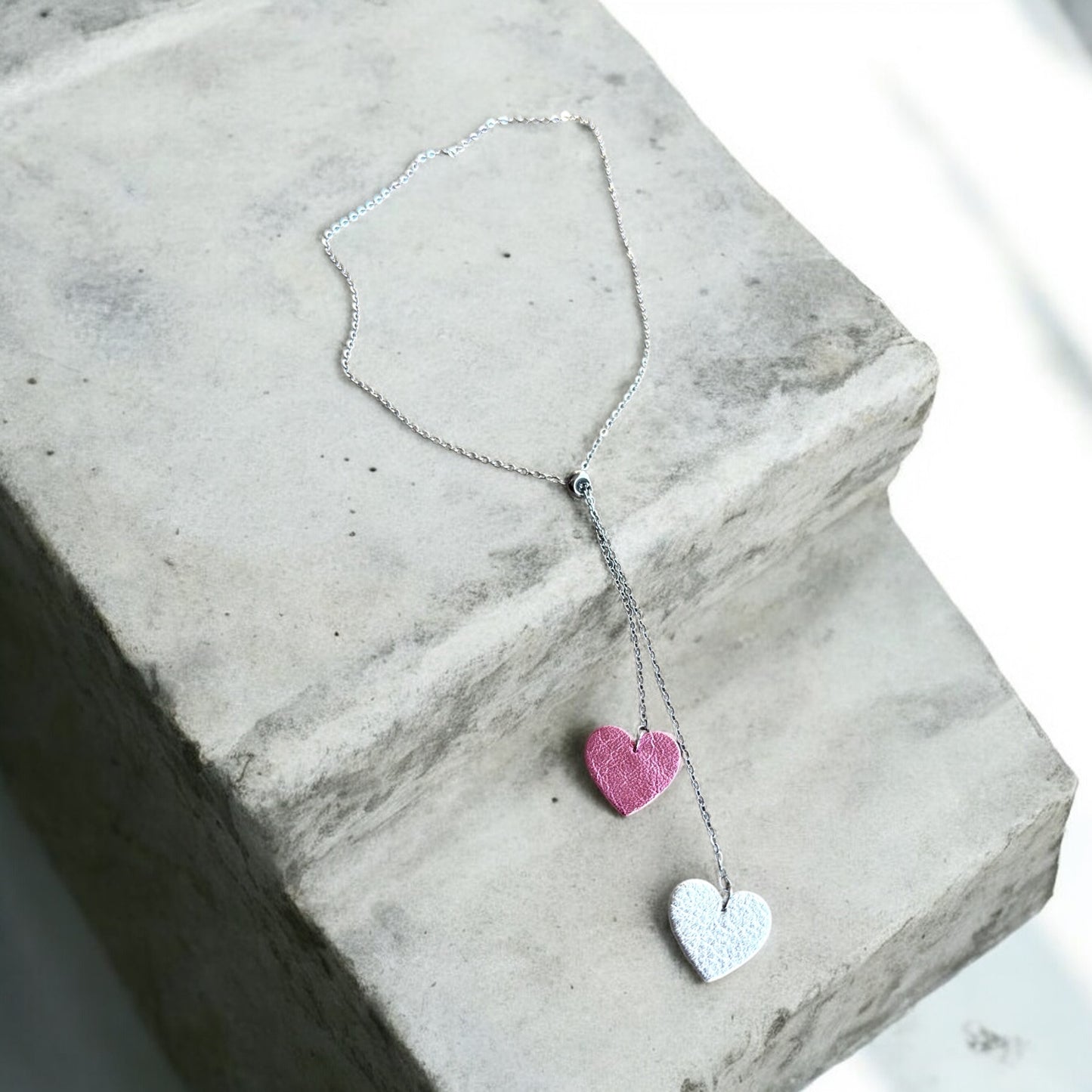 SLIDER HEARTS NECKLACE