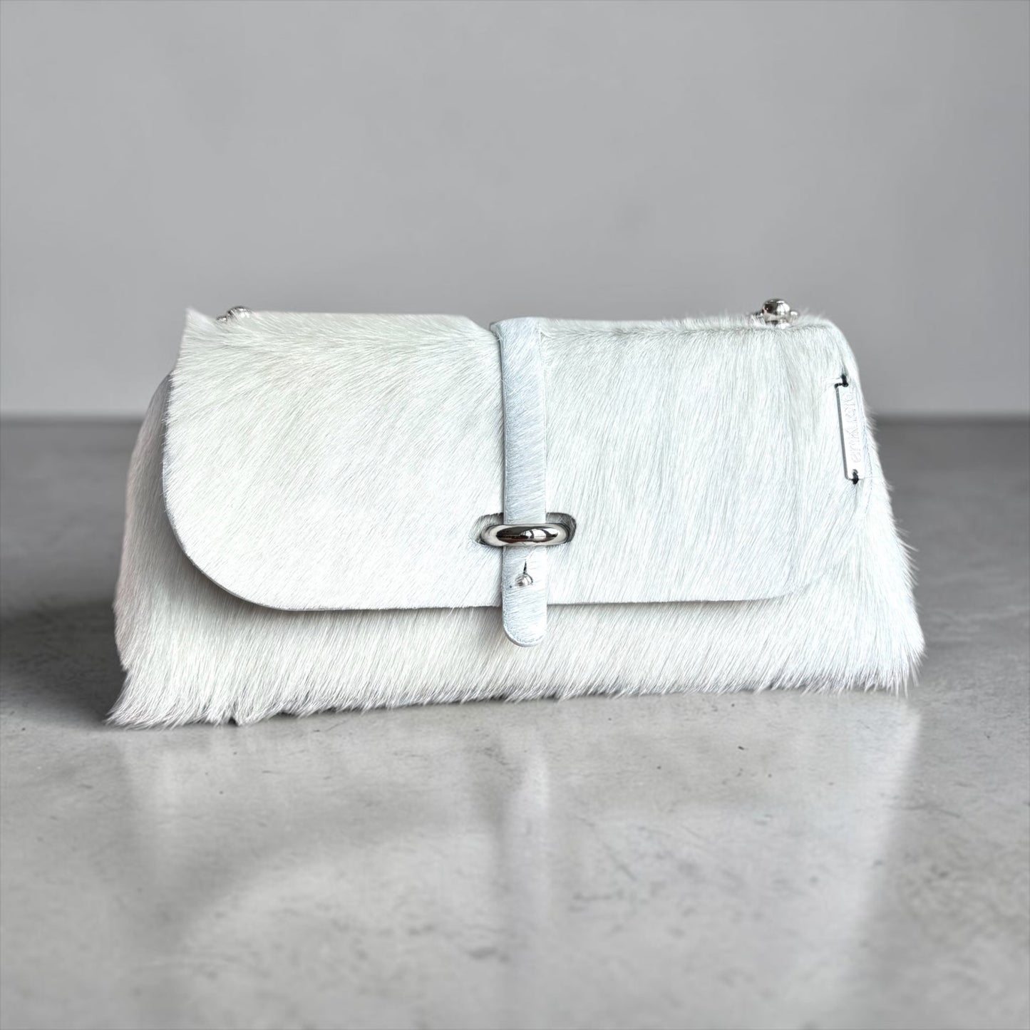 HAIR-ON DAISY BAG
