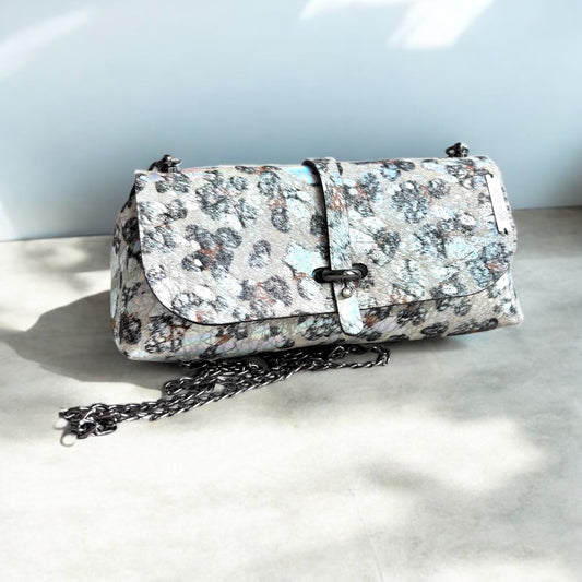 HAIR ON DAISY BAG