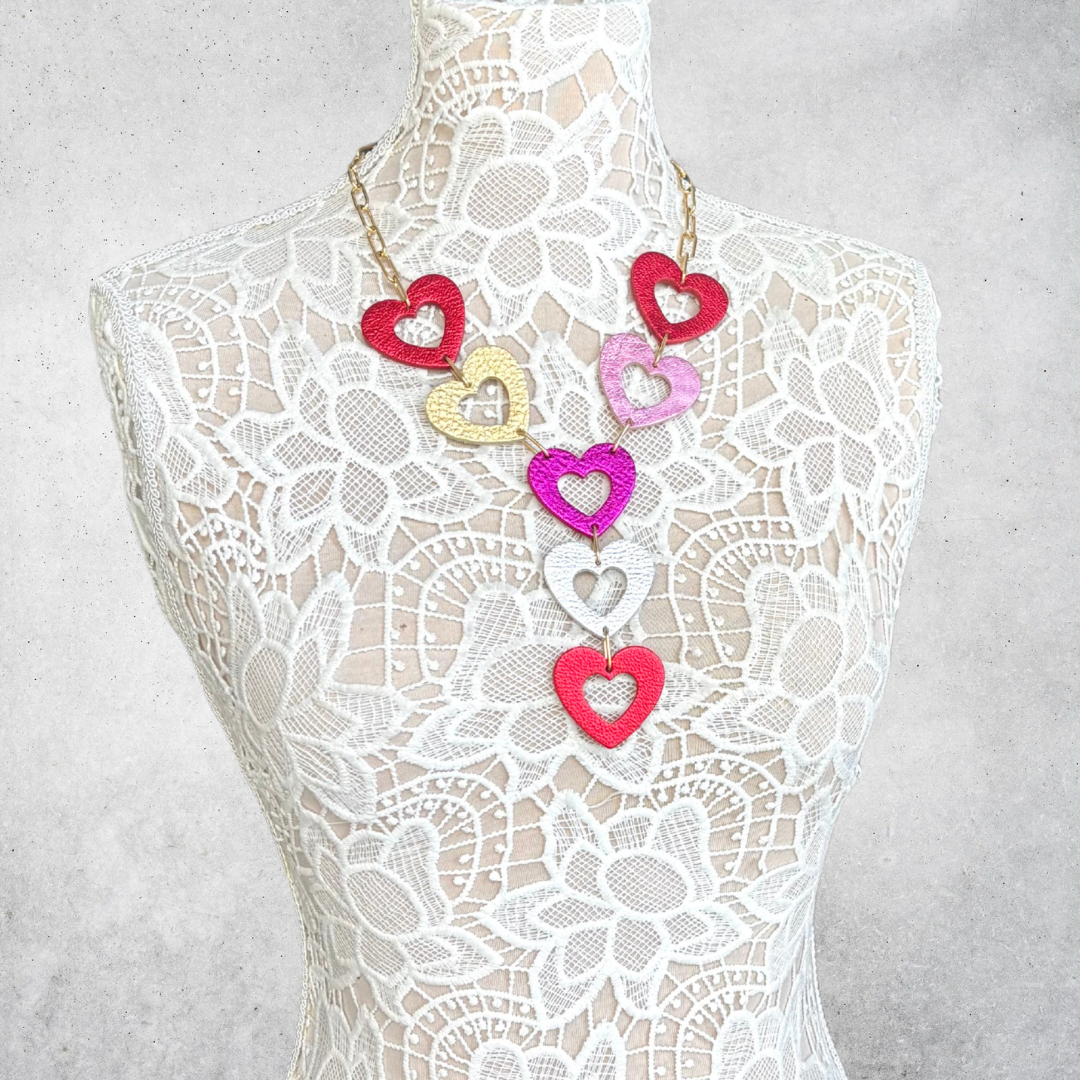 LEATHER HEARTS NECKLACE