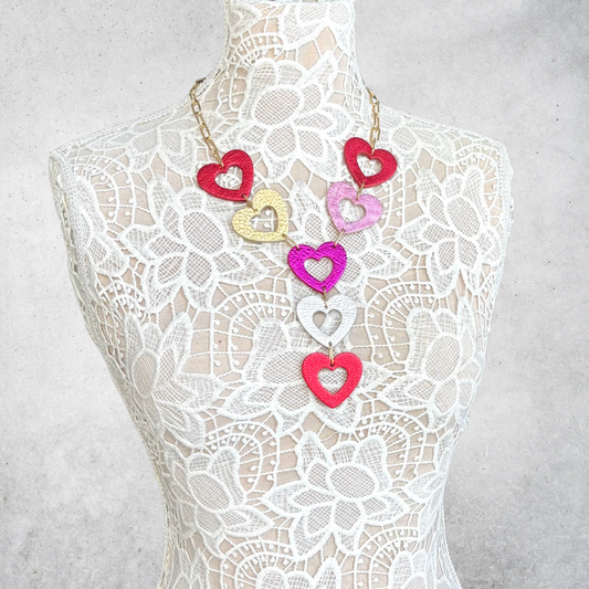 LEATHER HEARTS NECKLACE