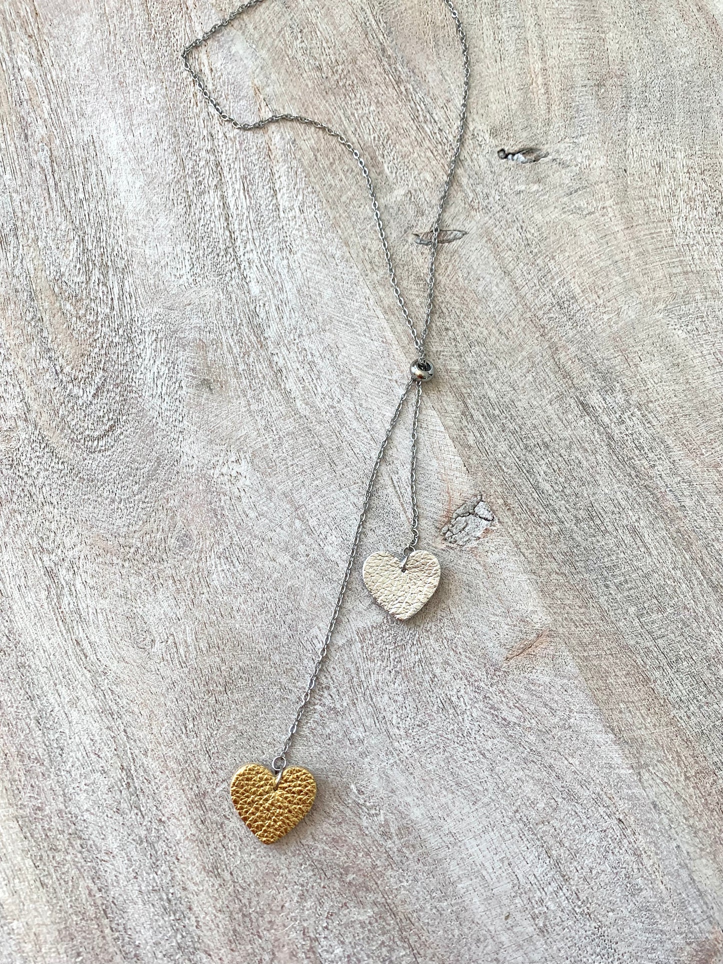 LEATHER HEARTS NECKLACE