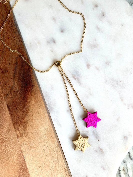 LEATHER STARS NECKLACE